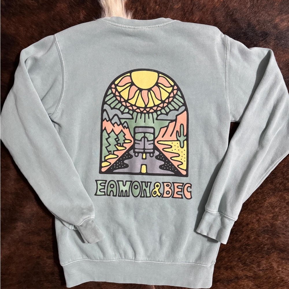 Eamon & Bec Women’s Sweatahirt